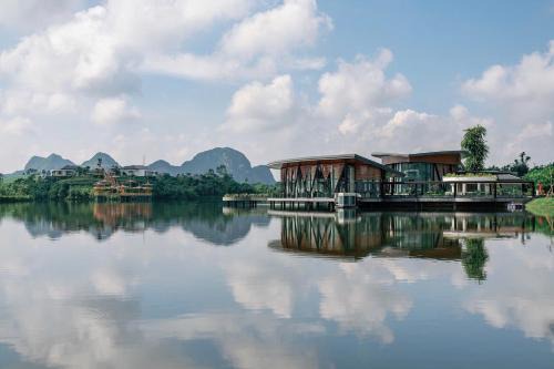 Lamori Resort & Spa