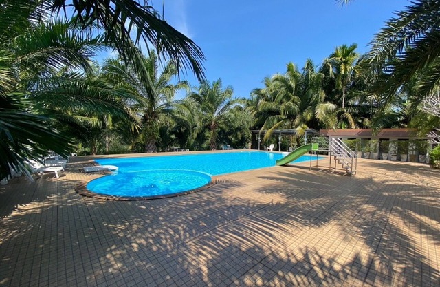 Lamphurai Riverside Resort and Spa