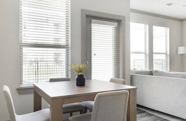 Landing | Amazing 1BD, Pool, Clubhouse