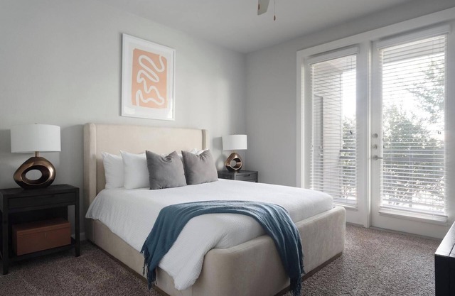 Landing | Amazing 2BD, Yoga Studio, Clubhouse