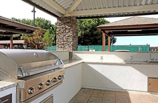 Landing at Artist Walk - 1 Bedroom in Centerville