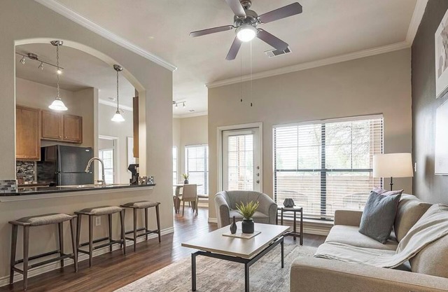 Landing at Avanti Hills at the Galleria - 1 Bedroom in Hill Country Galleria