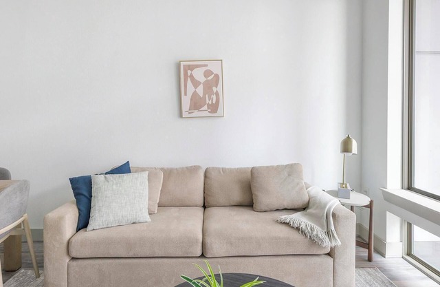 Landing at Bellrock Summer Street - 1 Bedroom i.