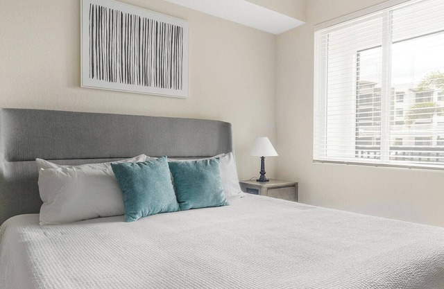 Landing at Gateway Commons - 1 Bedroom in Ellenton