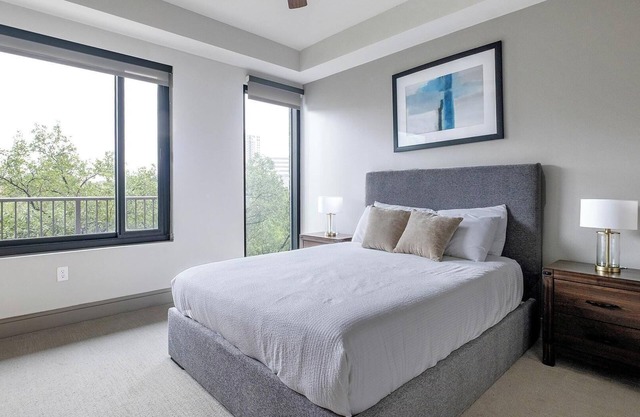 Landing | Beautiful 2BD, Gym, Tennis Court
