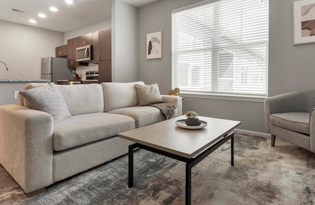 Landing | Beautiful 1BD, Gym, Clubhouse