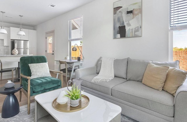 Landing | Incredible 1BD, Gym, Clubhouse