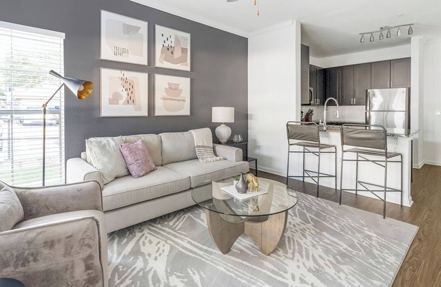 Landing | Incredible 1BD, Pool, Gym