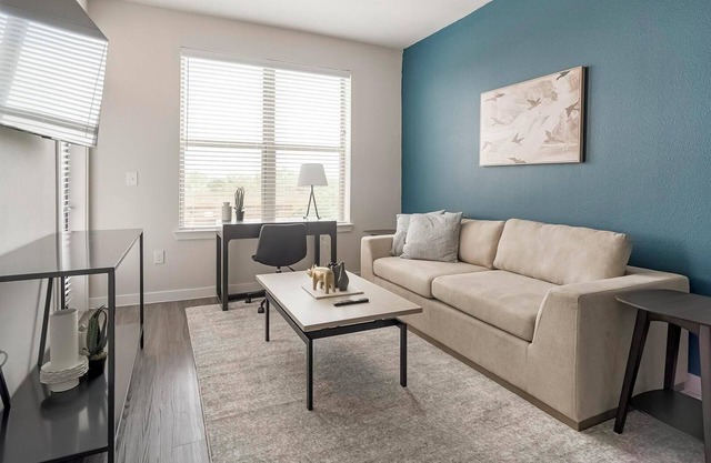 Landing | Incredible 1BD, Gym, Clubhouse