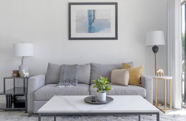 Landing | Modern 1BD, Clubhouse, Pool