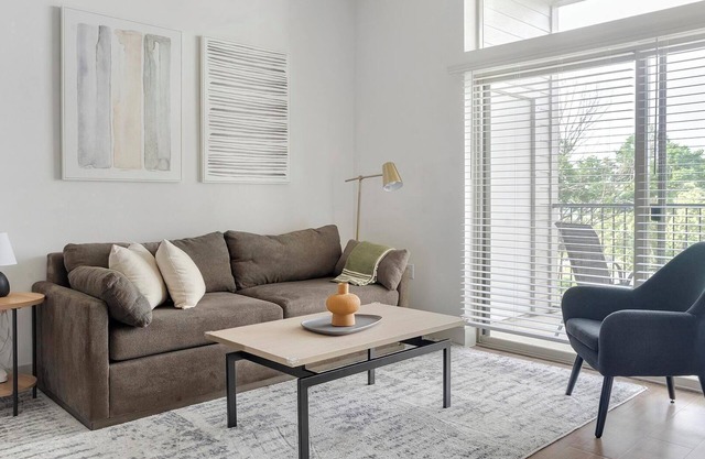 Landing | Spectacular 1BD, Clubhouse, Pool