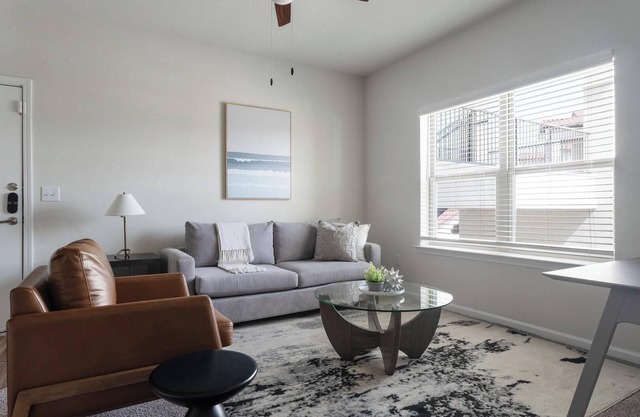 Landing | Stylish 1BD, Clubhouse, Gym