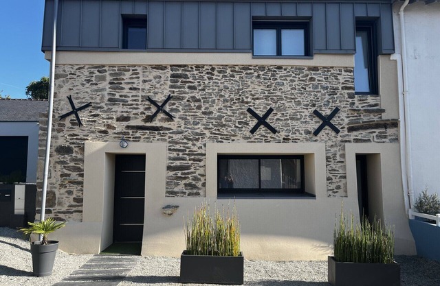 Large 80m2 renovated house, fully equipped