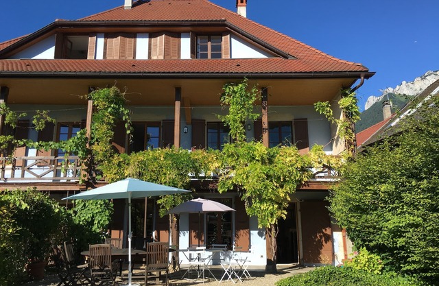 Large and beautiful house ideally located in Menthon-Saint-bernard
