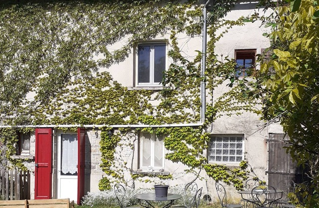 Large gite **** for 10 people on the Aubrac