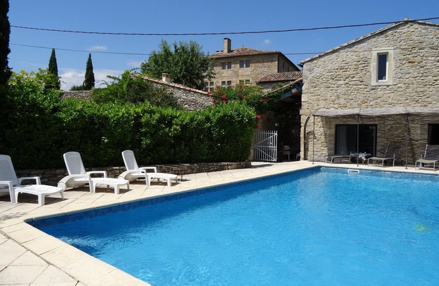 Large Mas for 4 people in BARJAC on the border of Ardeche