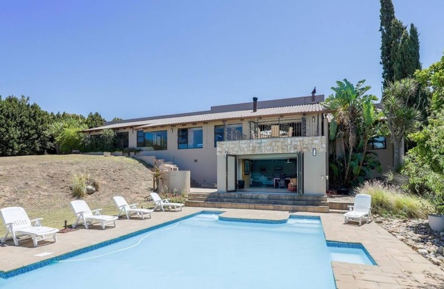 Large retreat space in the Winelands - both units!