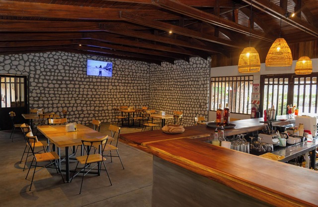 Las Espuelas Hotel