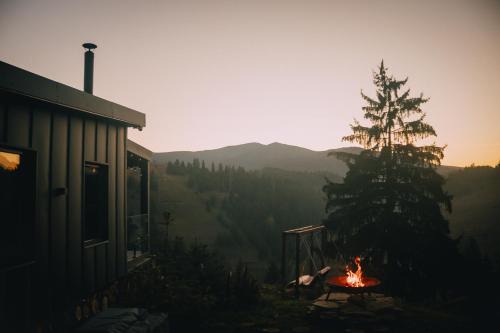 Laska House