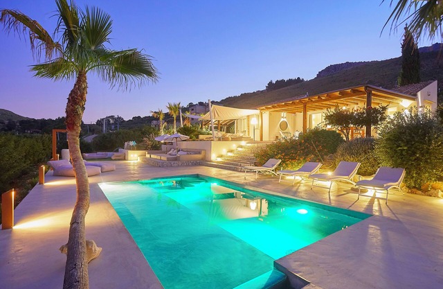 LAST MINUTE 11/18 OCTOBER! WWW.BAGLIORIDISICILIA.COM