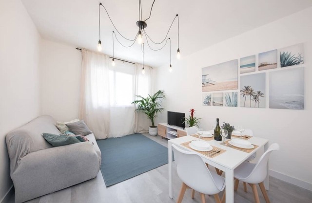 LB Nice Apartment Sagrada Familia