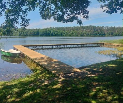 Leśna Chata kuracyjna nad rzeką z sauną w Borach Tucholskich