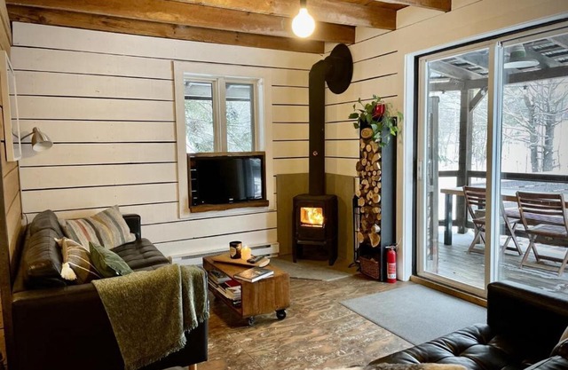 Le 10 - Spa Sauna Shower Bromont Lac-Brome