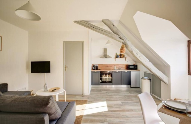 Le Belvédère: A meeting place for friends