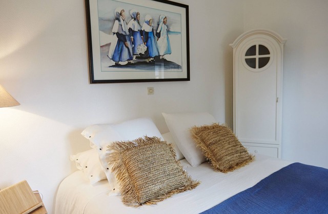 Le cabanon de Ninon, a small charming landmark near Perros-Guirec