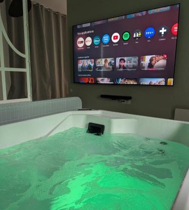 Le Cocon Spa proche Puy DuFou