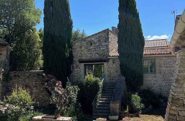 Le mas de Brel Gîte La Maisonnette in Arpaillargues-et-Aureillac /Uzés