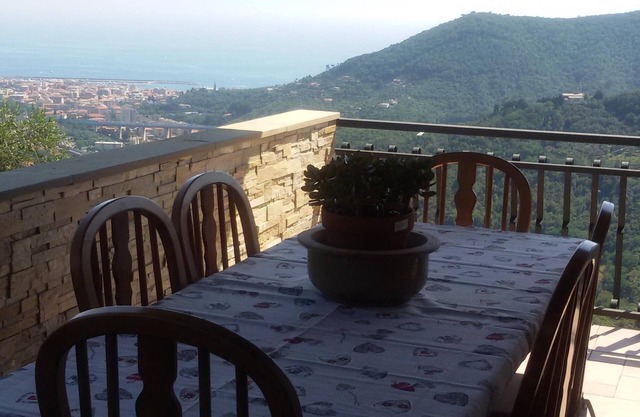 Le maison di Jeannette- charming villa in the olive trees