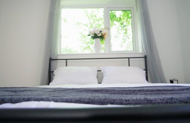 Leamington Spa Gem Cozy Studio Awaits You