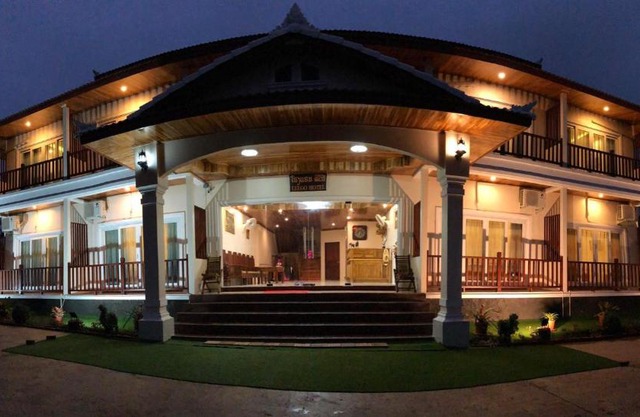 Leego Hotel