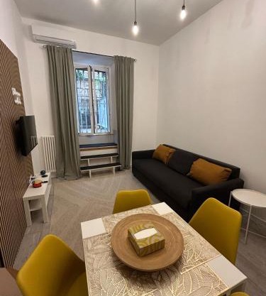 Leonidas house 2