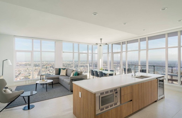 Level South Hill- A Rare Find In DTLA. Three Bedroom Sky Suite