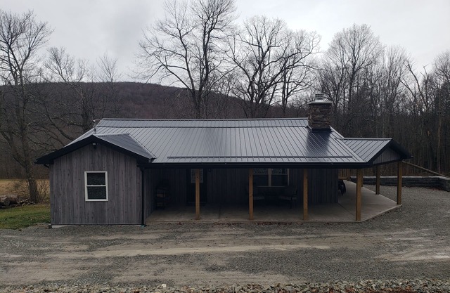 LH MOUNTAIN RETREAT - Only 6 mi. to Ohiopyle, whitewater rafting & Fallingwater.
