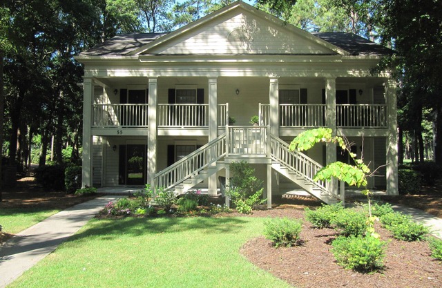 Life In PI - 2 Bedroom, 2 Bath 2nd Floor Condo in Pawleys Plantation