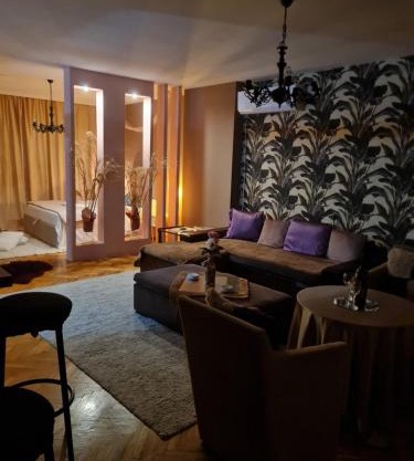 Lila Apartman