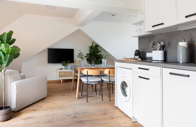 limehome Hannover | Penthouse Suite with terrace