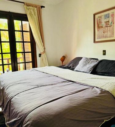 Linda Suite Master no Jd Marajoara em Casa de Alto Padrão