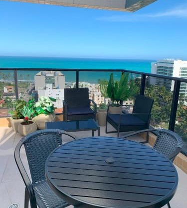 Lindo Apartamento com Vista Mar
