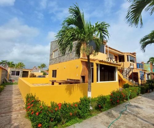 Lindo apartamento en Morrocoy con piscina y WiFi