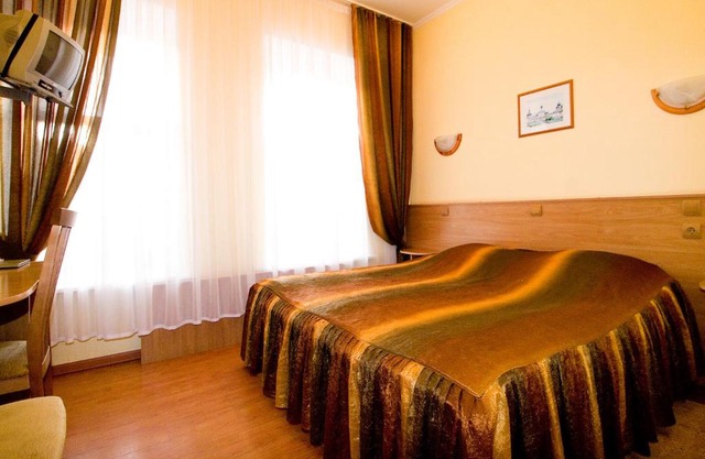 Lion Hotel