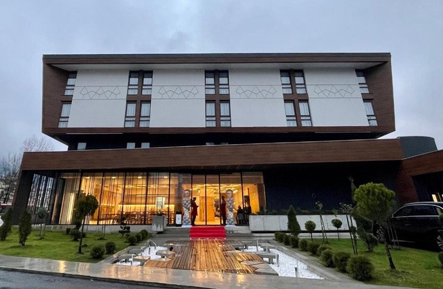 Lipa Hotel