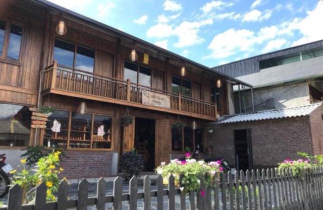 Little Ta Van Homestay