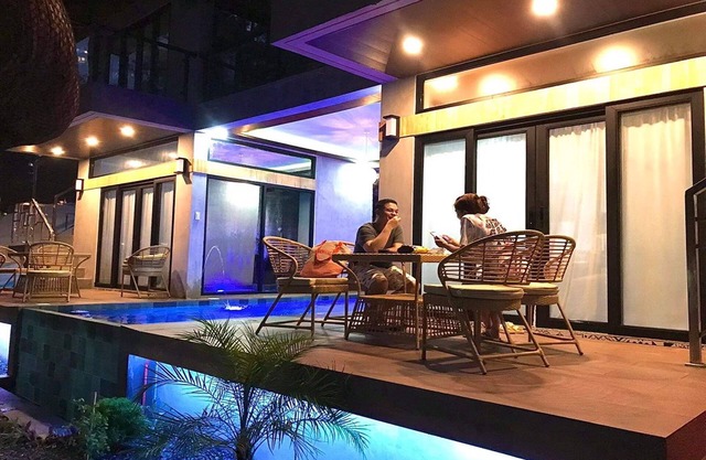 Liwa-Liw Beach Villas & Dome Glamping
