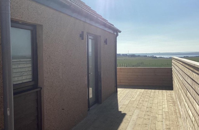 Loanside Lodge, Self-Catering, Holm, Orkney.