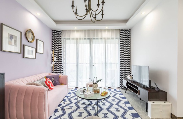Locals Boutique Apartment Huafa Plaza 24