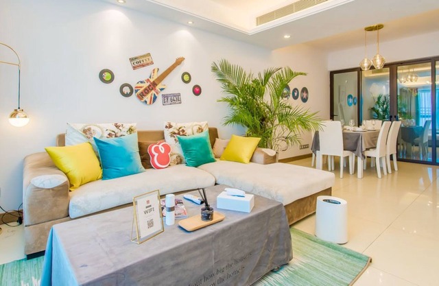 Locals Boutique Apartment Huafa Plaza 37